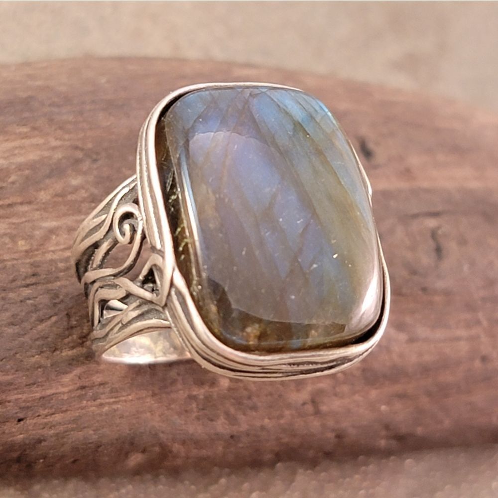 Sterling Paz Israel Labradorite Rextangle Bezel Set Organic Swirl Statement Ring - Picture 3 of 14